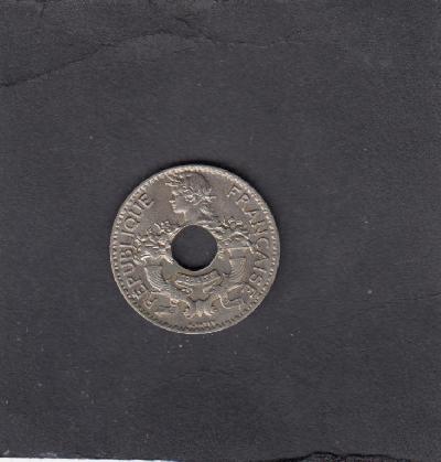 Beschrijving: 5 Cent HOLE